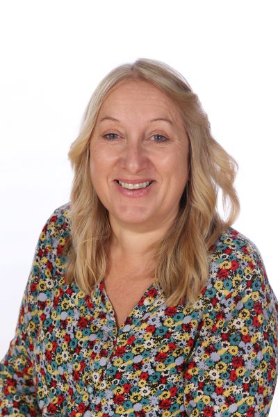 1, Mrs M Woodhouse1